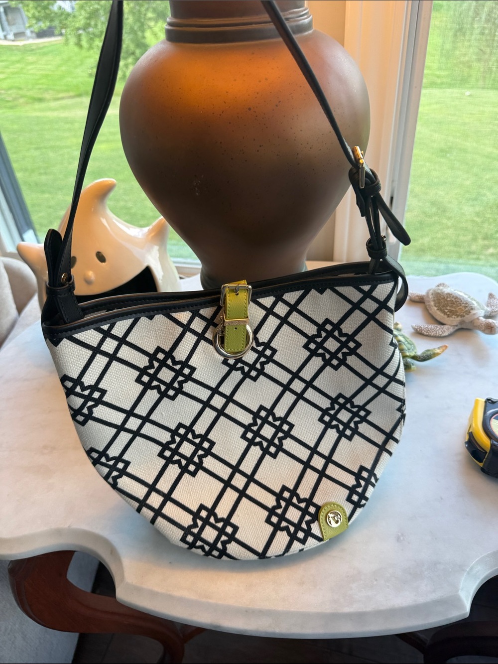 Spartina 449 linen & leather black and white bucket bag. Beautiful and stylish
